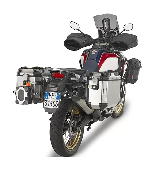 Givi TM421 Universal Hand Protectors 4 Givi TM421 Universal Hand Protectors - Image 4