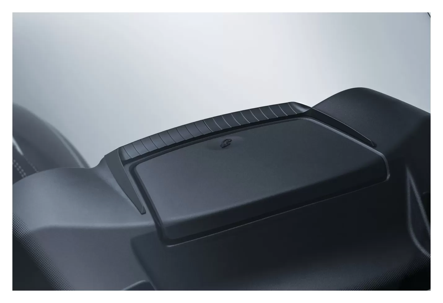 Kuryakyn Aztec Top Dash Accent For Indian Bagger 2017-2018 2 Kuryakyn Aztec Top Dash Accent For Indian Bagger 2017-2018 - Image 2