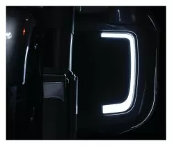 Kuryakyn Tracer LED Fairing Lower Grills For Harley Touring 2014-2023 -Klim kuryakyn tracer led fairing lower grills for harley touring20142020 3